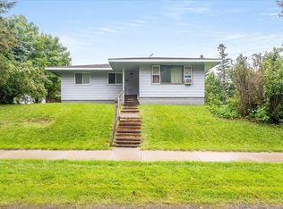 16 Laurel Ave, Superior, WI 54880