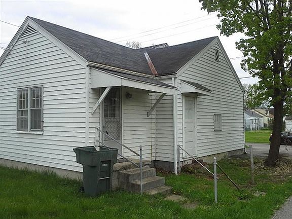 4th image of 3609 Fairbanks Ave