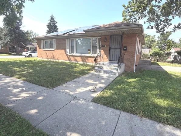 796 E 163rd St, South Holland, IL 60473