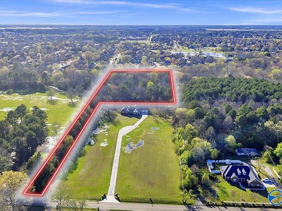 4th image of Mose Chapel Rd