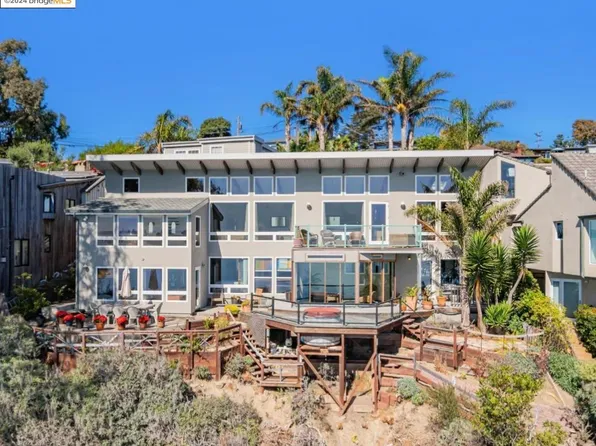 279 Western Dr, Richmond, CA 94801