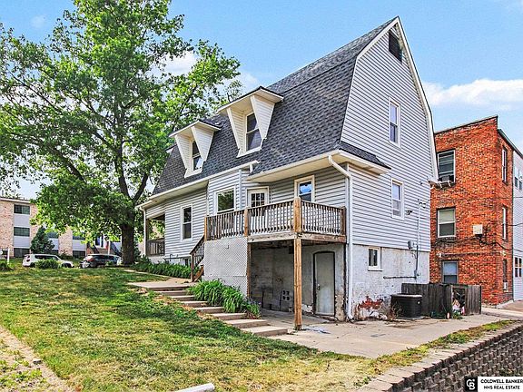 2nd image of 123 N 31st Ave
