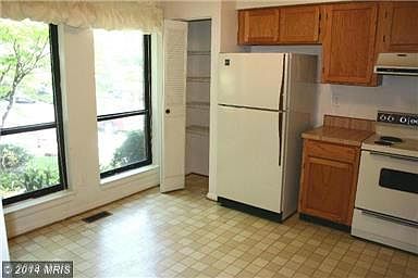 5th image of 20514 Summersong Ln