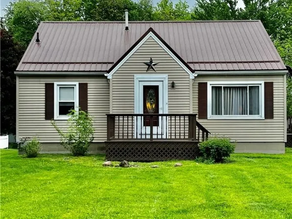 425 S Main St, Andover, OH 44003