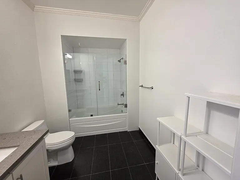175 S Lake Ave #317 — Photo 11