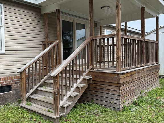 4th image of 20 Saint Christopher Cir
