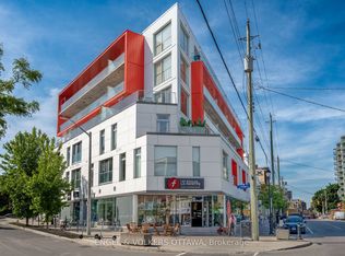 1000 Wellington St W #305, Ottawa, ON K1Y 2X9