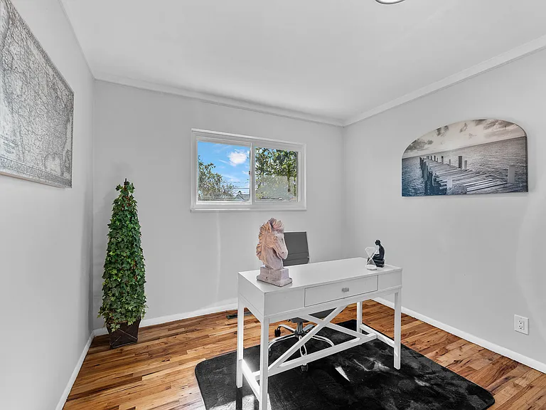 2268 Serra Dr — Photo 7