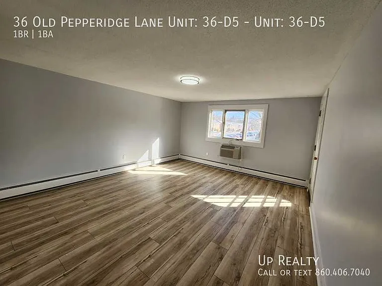 36 Old Pepperidge Ln #D5 — Photo 11