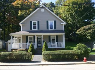 570 3rd Ave, Woonsocket, RI 02895