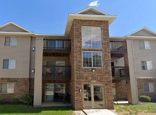 4020 33rd Ave SW APT 2, Cedar Rapids, IA 52404