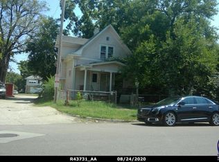 1632 SW Clay St, Topeka, KS 66604