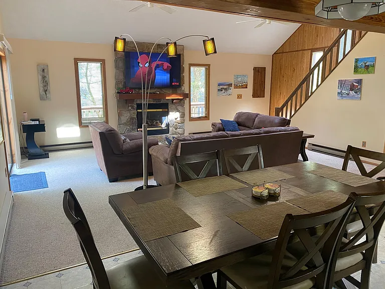 2675 Rockway Rd — Photo 3