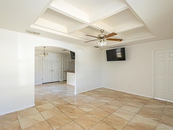 4th image of 4307 Melissa Dr