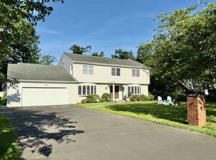 209 Van Rensselaer Ave, Stamford, CT 06902