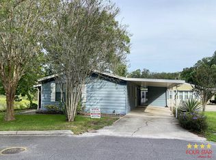 389 Spring Lake Dr, Deland, FL 32724