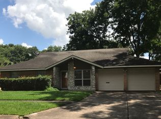2208 S Rayburn Ct, Pasadena, TX 77502