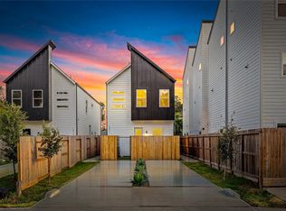 2477 Carmel St #A, Houston, TX 77091