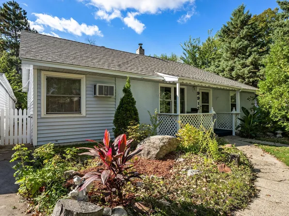 9912 2nd Ave S, Bloomington, MN 55420