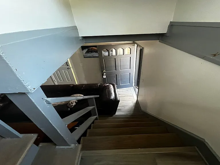 1051 Curran St NW — Photo 19