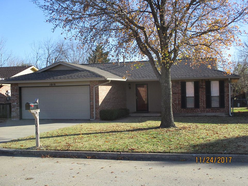 1st image of 1016 NW 26th St