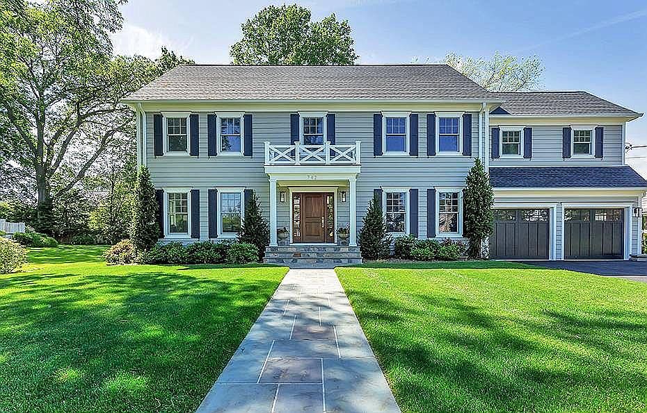 1st image of 742 Soundview Dr