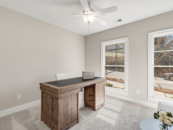 Bedroom or Office Space