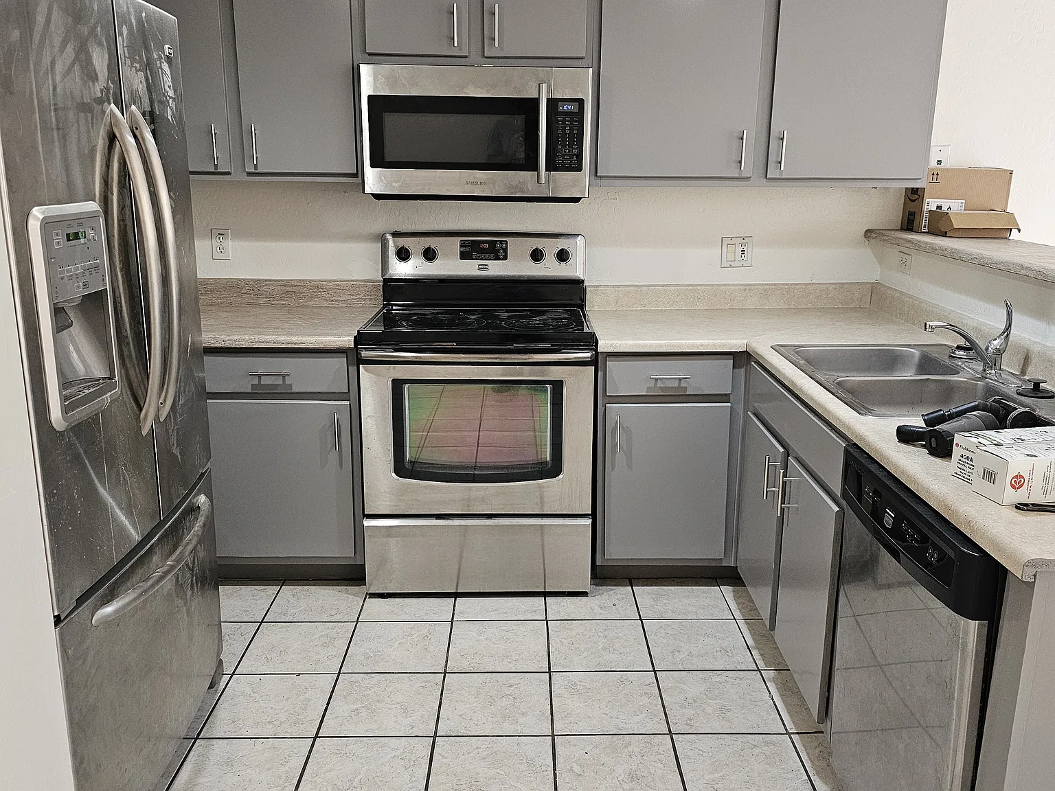 2 bed, 2.5 bath, 1100 sqft, $1,250 — Photo 3