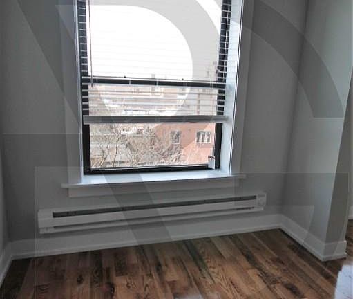 5th image of 550 W Arlington Pl #550706