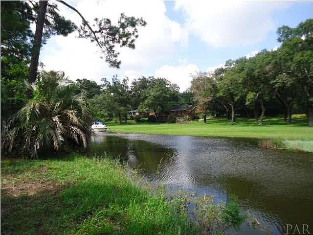 1st image of 3180 Bayou Dr