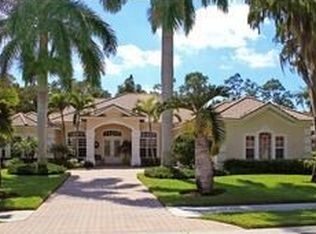 993 Spanish Moss Trl, Naples, FL 34108