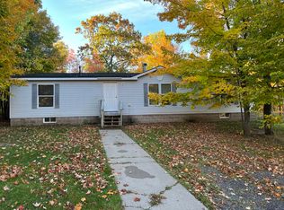 806 South St, Hancock, MI 49930
