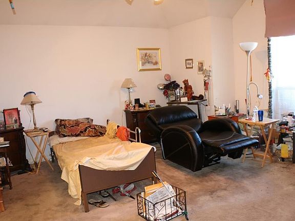 4th image of 1412 Mantlebrook Dr