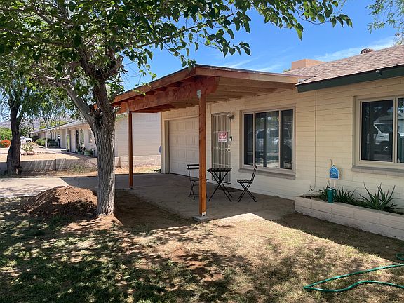 4th image of 313 E El Camino Dr