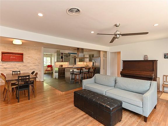 5th image of 1806 Northridge Dr