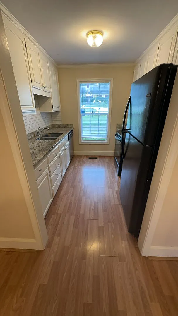 512 A S. Beltline Blvd — Photo 4