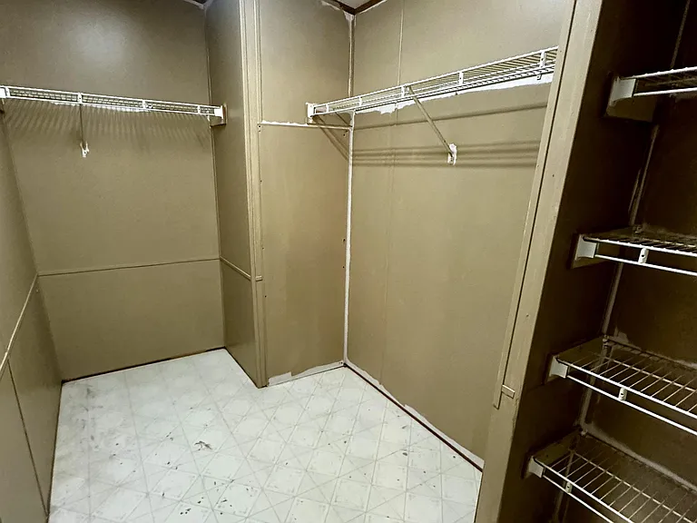 6175 Sapling Dr — Photo 16