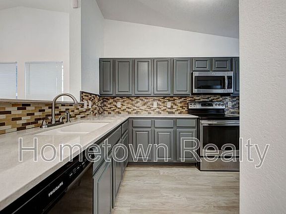 4th image of 1716 NW 150th Ter