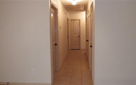 5th image of 2331 N Elm St Unit 1