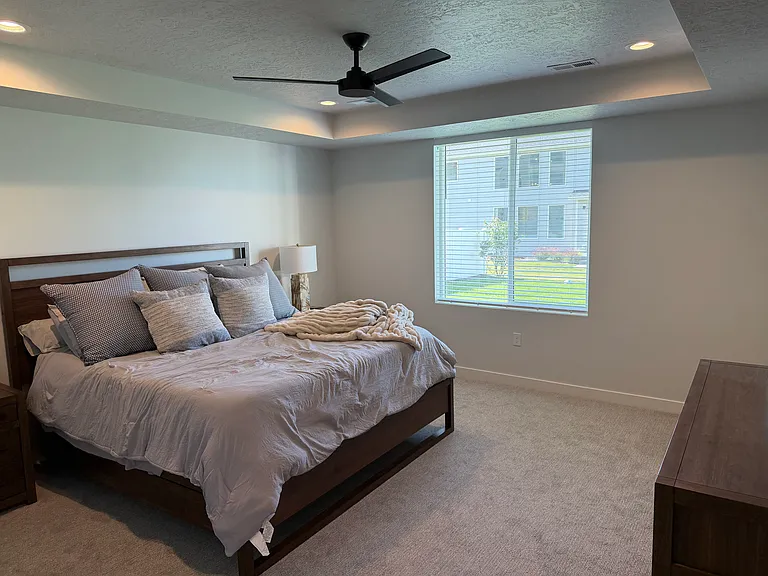 1014 W Netleaf St #B — Photo 14