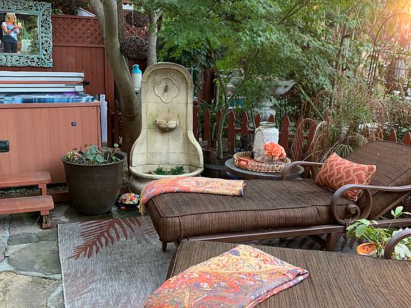 5th image of 1033 Almanor Ave