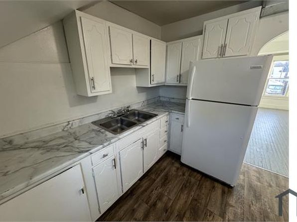 807 Clay St APT 4