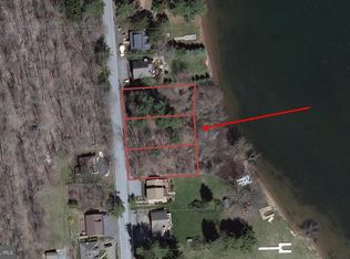 4 Marsh Hill Rd, Mc Henry, MD 21541