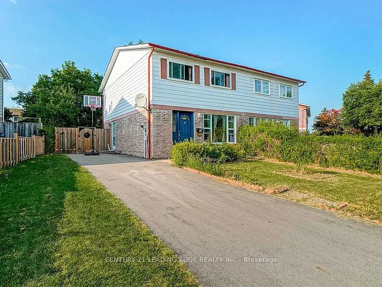 45 Burkwood Cres — Photo 1