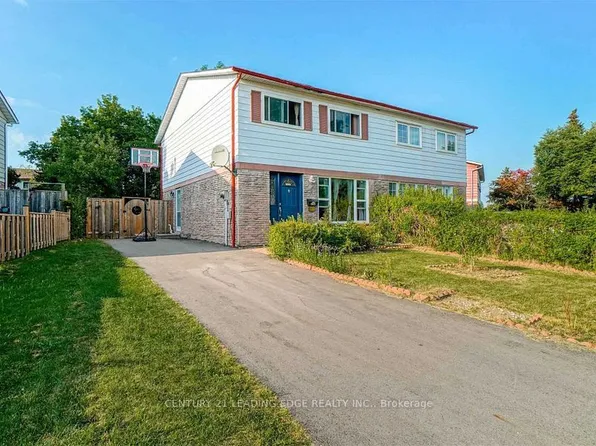 45 Burkwood Cres, Toronto, ON M1B 1N8