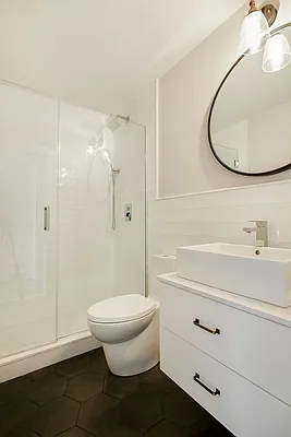 Sold by Compass | media 10