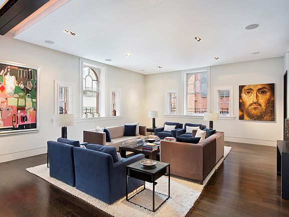 2nd image of 60 Collister St APT 2A