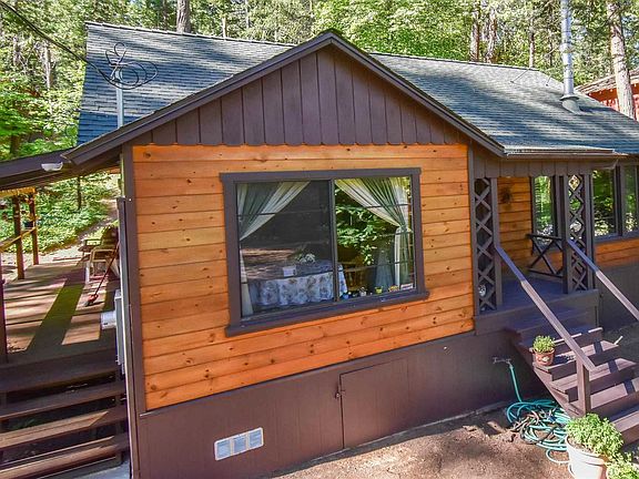 3rd image of 22783 Spruce Twain