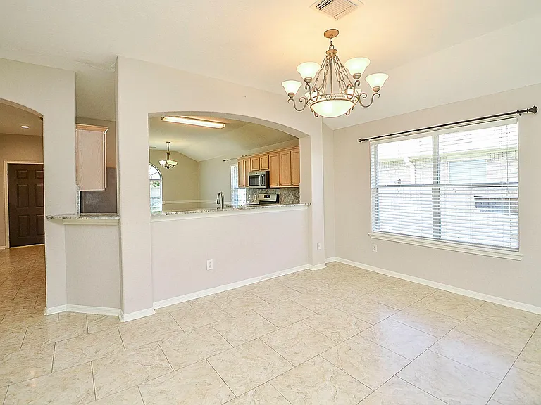 14618 Rochelle Ct — Photo 16