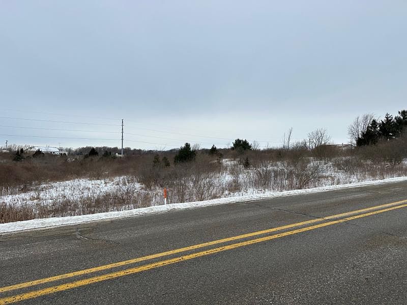 2nd image of Mertz Rd